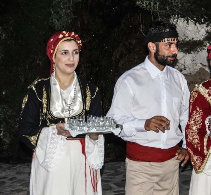 Rethymnon: Cretan Night with Dinner and Live Music - Analyzing the Value