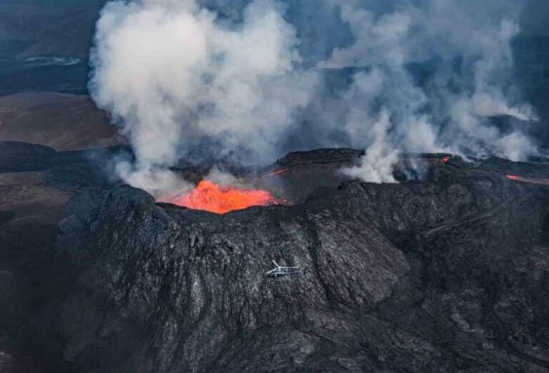 Reykjavik: 45-Minute Volcano Sightseeing Helicopter Tour - Who Is This Tour For?