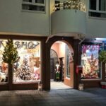 Reykjavik: Christmas Food Tour with Tastings and Drinks - Who Would Love This Tour?