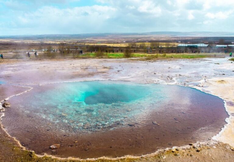 Reykjavík: Golden Circle Afternoon Tour - Transportation and Guides: What Makes It Special?