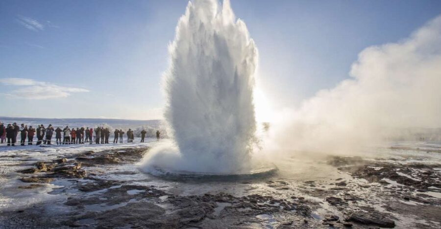 Reykjavík: Golden Circle, Bruarfoss, and Kerid Crater Tour - The Experience in Practice