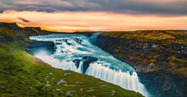 Reykjavik: Golden Circle, Tomato Farm and Kerið Crater Tour - What Makes This Tour Stand Out?