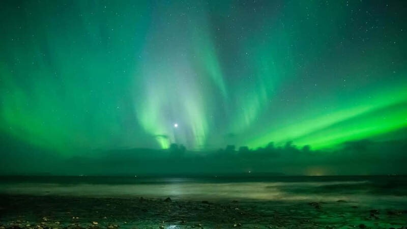 Reykjavik: Northern Lights Adventure Tour with Hot Chocolate - Who Is This Tour Best For?