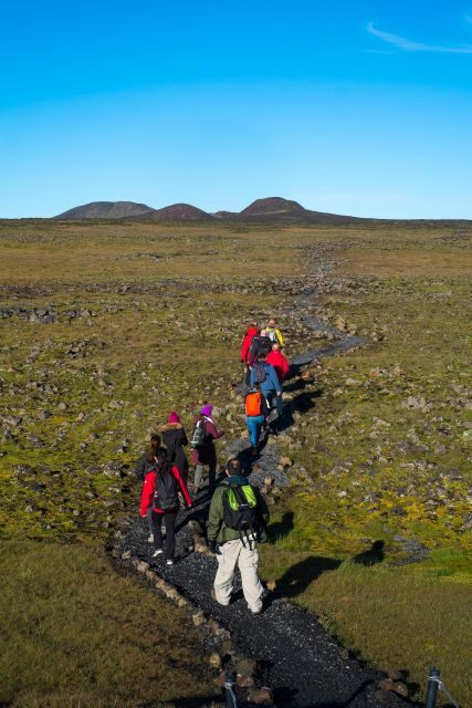 Reykjavik: Thrihnukagigur Volcano Guided Hiking Day Trip - Detailed Itinerary Breakdown