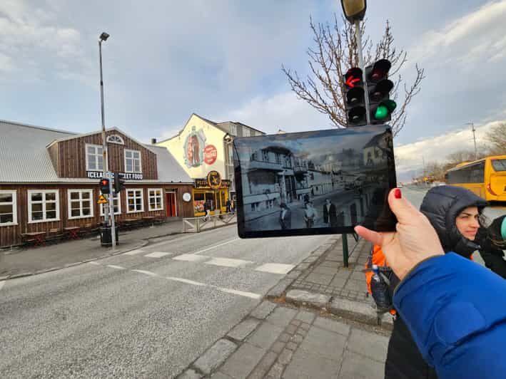 Reykjavik: World War II Walking tour around the city centre - Highlights of the Experience