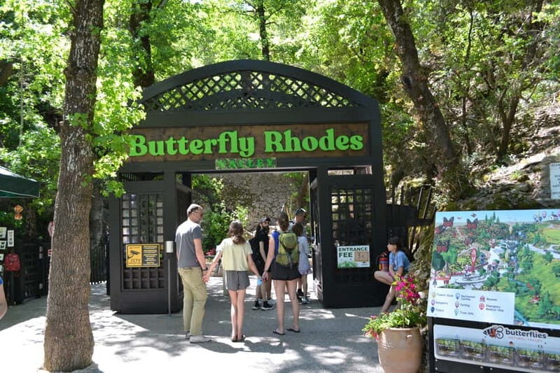 Rhodes: Butterfly Valley and Lindos Day Trip with Transfer - Climbing Lindos: A Glimpse into Ancient Greece