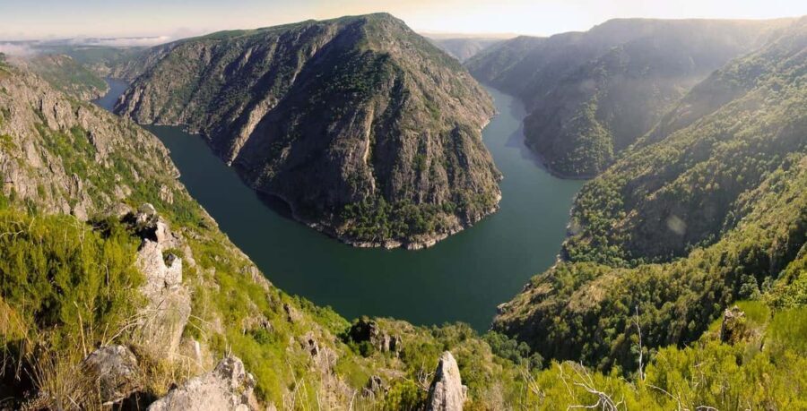Ribeira Sacra & Ourense Day Tour with Catarmaran Cruise - Whats Included & Whats Not