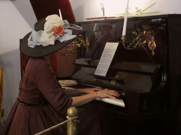 Riga: Art Nouveau highlights & Visit of Art Nouveau Museum - What Makes This Tour Special?