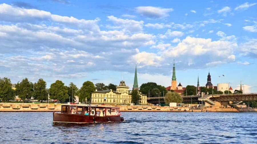 Riga: Canal Boat Tour with Welcome Drink & Audio Guide - The Real Value of the Tour