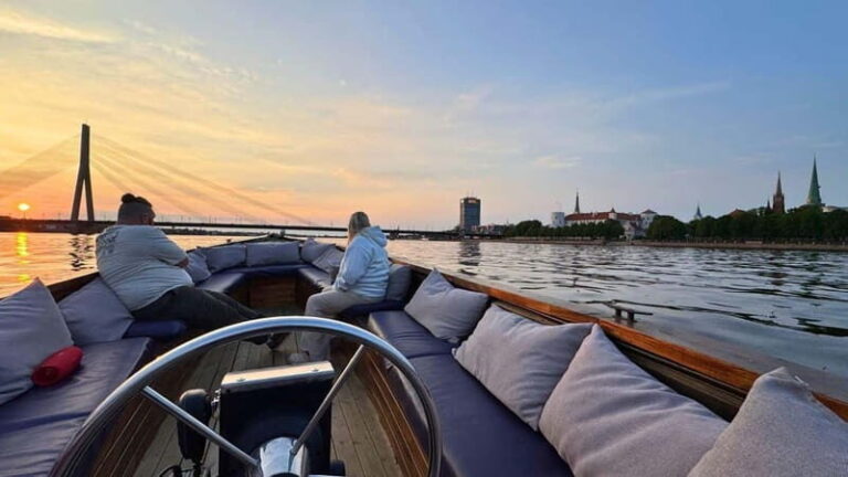 Riga: Evening or Sunset Boat Tour with Welcome Drink - What’s Included and What’s Not