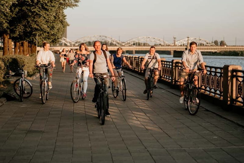 Riga: Green Spaces Bike Tour with Mezaparks and Old Town - Authentic Insights from Reviewers