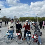 Right Bank by Vintage Bike: Guided Paris Tour on a Solex - Who Is This Tour Best For?