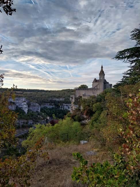 Rocamadour: Travel sketchbook - Discovering Rocamadour Through Art and History