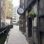 Roman Ruins to Blitz Bombings: London's Fiery History - Why This Tour Works for Travelers