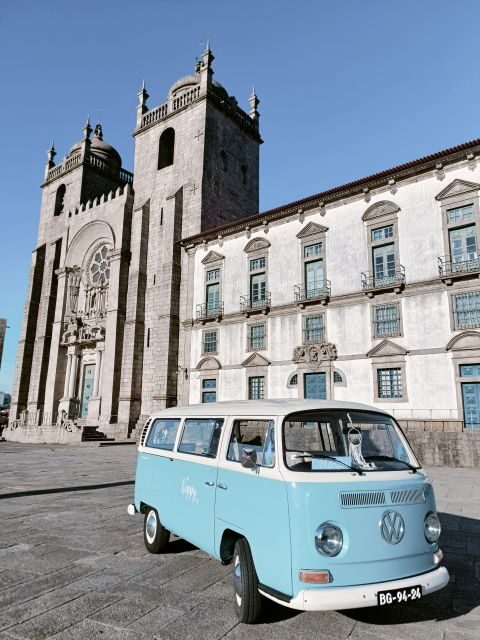 Romantic Tour on a Luxury Sailboat with Vintage Transfer 4H - What Makes This Tour Stand Out?