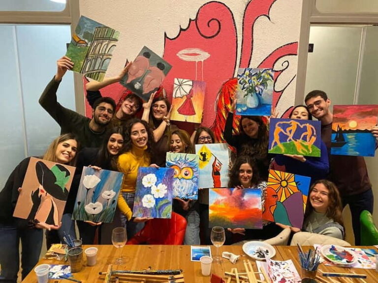 Rome: Afternoon Paint and Sip Experience in Piazza Navona - The Value of This Experience