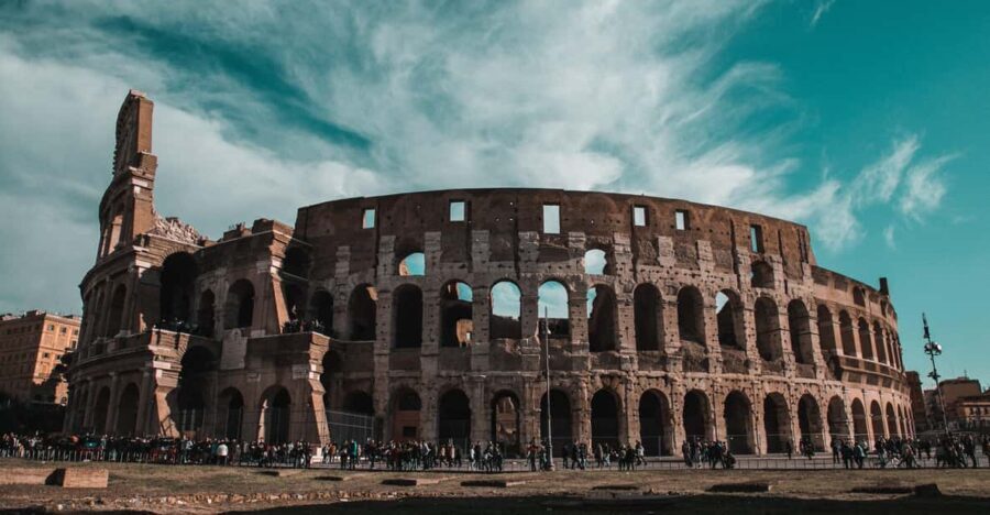 Rome: Colosseum, Forum, Palatine with Breakfast or Aperitif - What to Expect in Practice