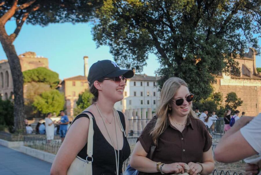 Rome: Colosseum Hosted Entry & Outside Guided Walk w/ Photos - The Value of This Tour