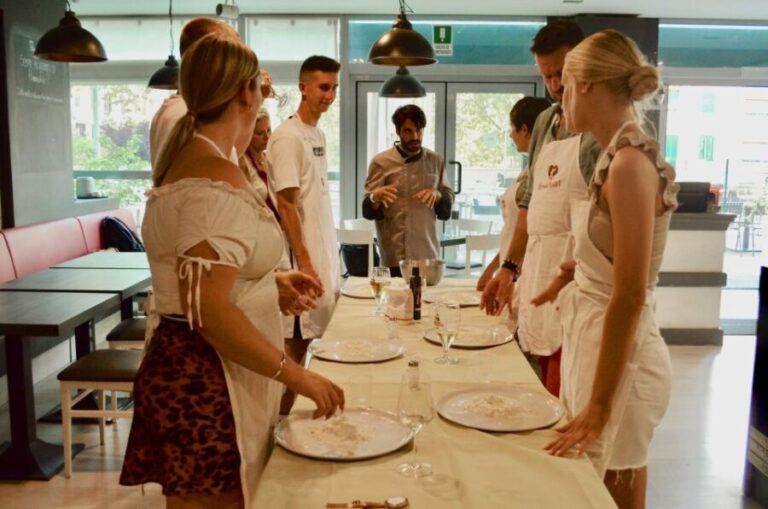 Rome: Hands-On Pizza Making Class near the Vatican with Wine - Who Would Enjoy This?