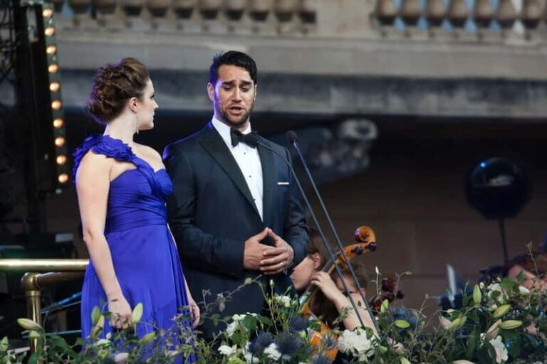 Rome: Italian Opera Night Candlelight Concert - Is It Worth the Price?