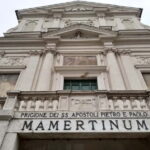 Rome: Mamertine Prison, Colosseum Experience, & Audio Guide - Starting at the Mamertine Prison