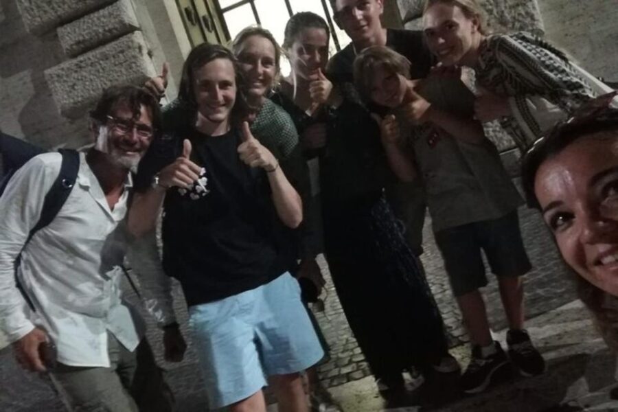 Rome : Squares & fountains Walking Tour - Starting Point: Piazza Mignanelli & Trinità dei Monti