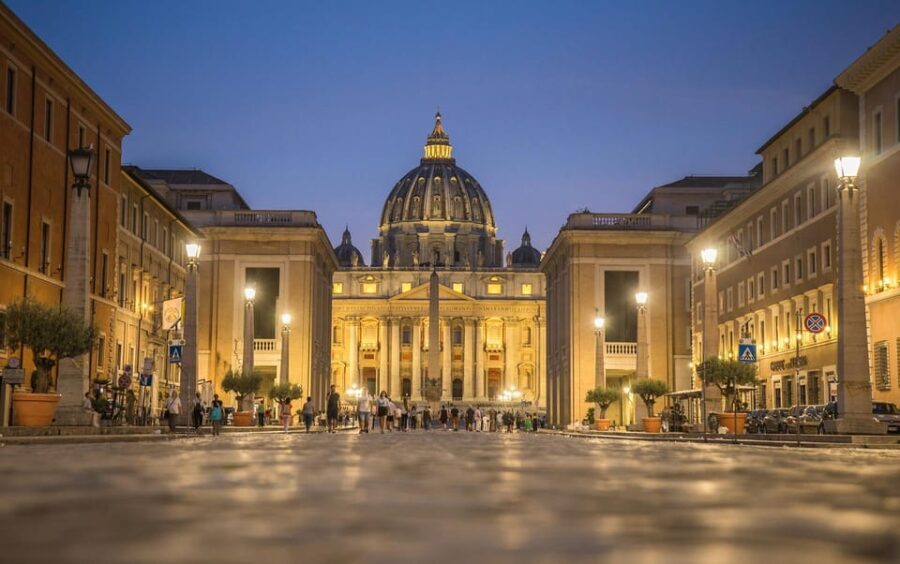 Rome: St. Peter's Basilica and Papal Tombs Guided Tour - Itinerary Breakdown