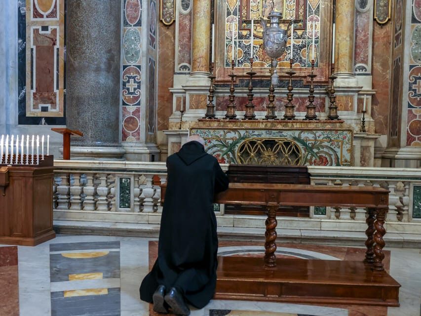 Rome: St. Peters Basilica, Tombs Tour & Optional Dome Climb - Practical Tips for Making the Most of Your Tour