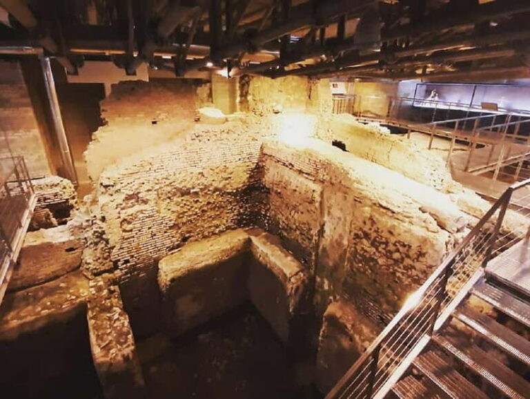 Rome: Vatican Necropolis and Via Triumphalis Guided Tour - Who Should Consider This Tour?