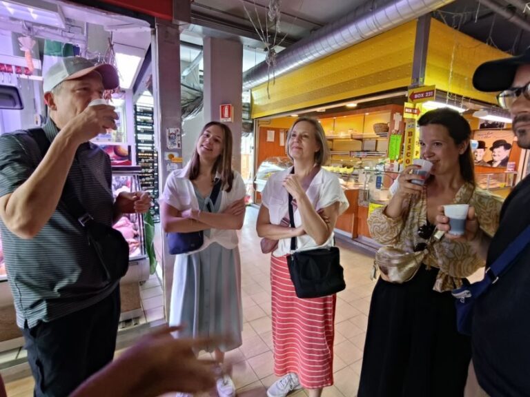 Rome: Vatican Street Food and Wine Tour with Farmers Market - Who Will Love This Tour?