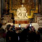 Rome:St. Peter's Basilica Tour, Exclusive Underground Access - Detailed Breakdown of the Itinerary