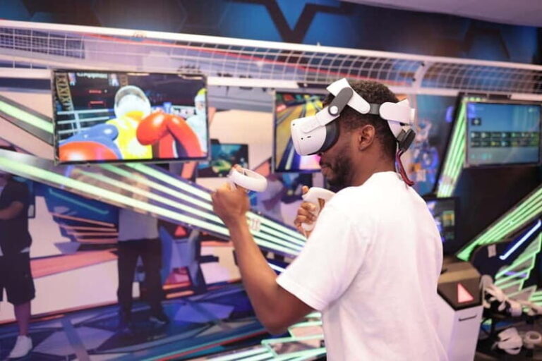 Romford: Funland VR Amusement Center Entry Ticket - Who Should Consider This Experience?