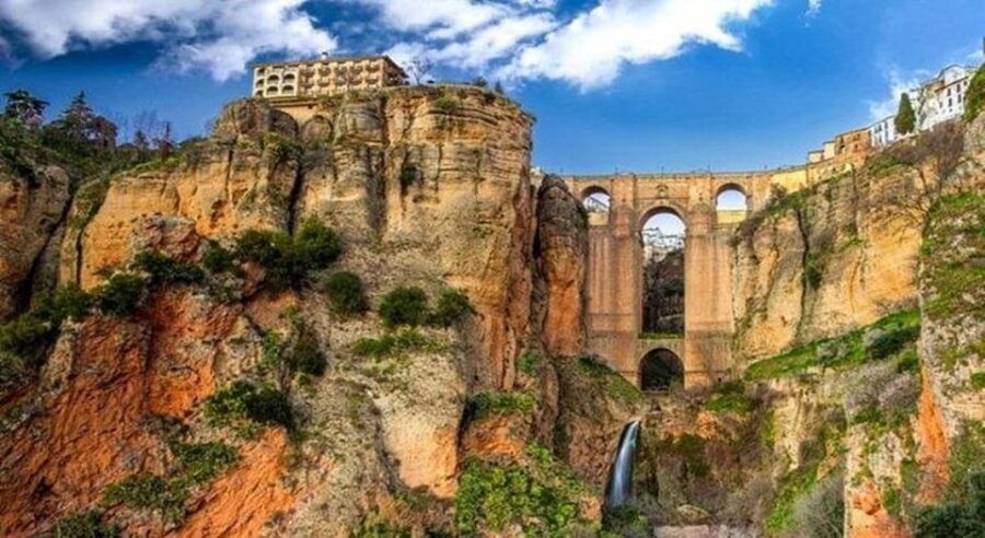 Ronda and Marbella Private Tour From Malaga and Surronds - What Makes This Tour Stand Out?