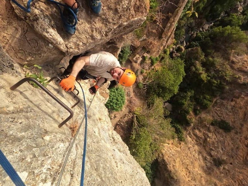 Ronda: Tajo de Ronda Via Ferrata Guided Climbing Tour - The Itinerary in Detail