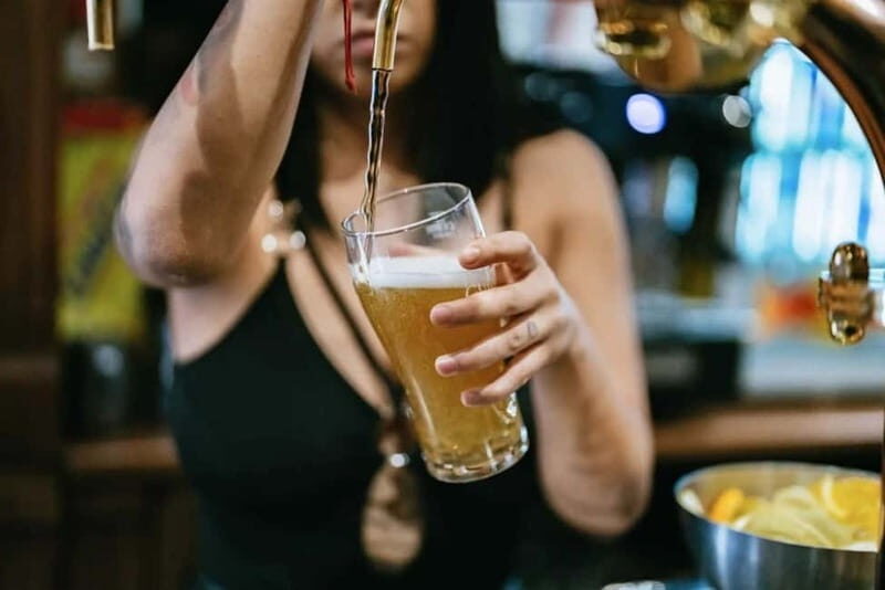 Rotterdam: Ludwig's Original Pub Crawl with VIP Club Entry - The Itinerary: A Closer Look