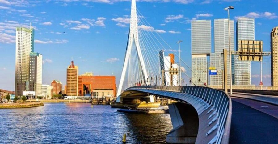 Rotterdam: Must-See Attractions Guided Walking Tour - What This Tour Offers — and What It Doesn’t