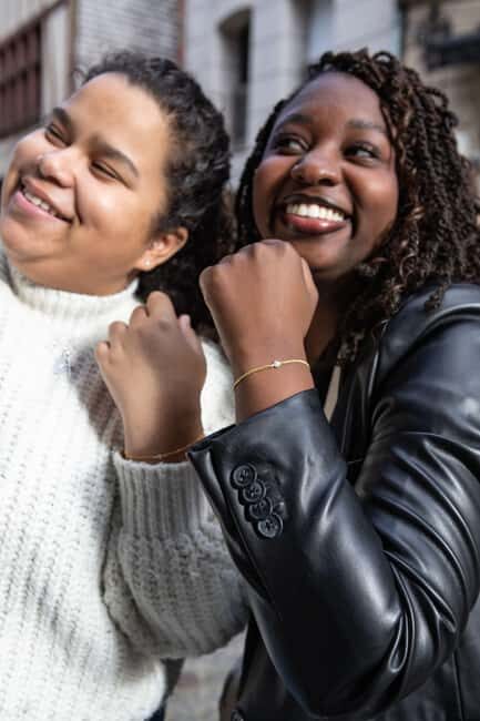 Rouen: Get a permanent bracelet as an eternal souvenir ! - The Itinerary: What to Expect