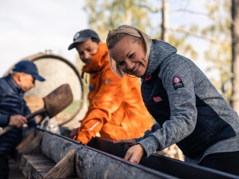 Rovaniemi: Apukka Gold Rush - Authentic Experiences and Insights from Participants