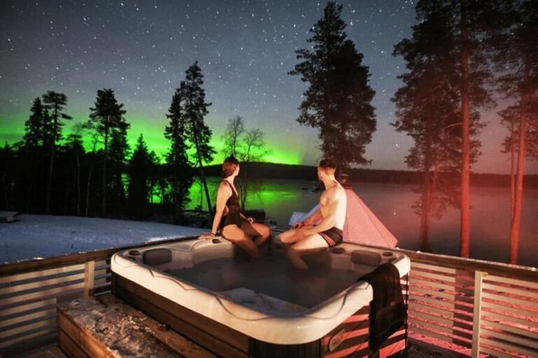 Rovaniemi: Northern Lights Trip with Arctic Sauna & Jacuzzi - Authenticity & Practical Tips