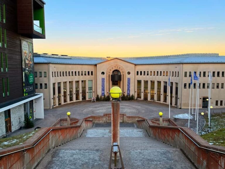 Rovaniemi: Walking Tour with a Local Guide - FAQ