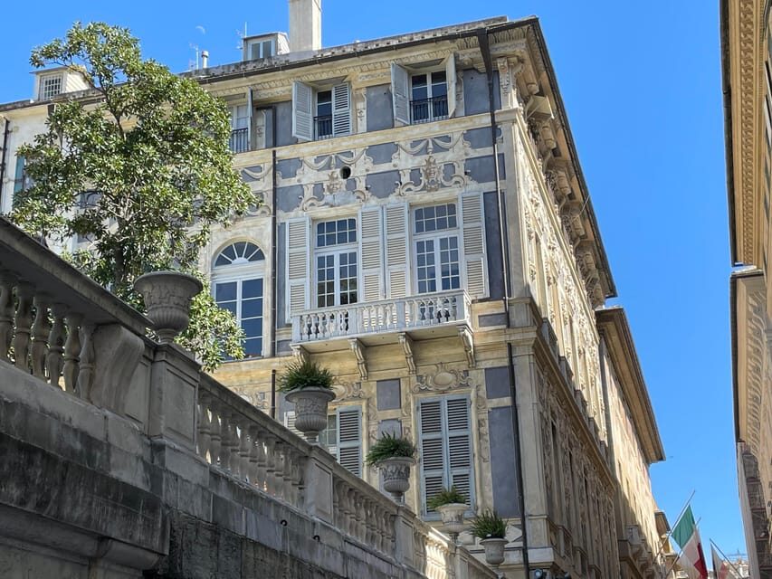 Running Genoa Tour 10 km - What to Expect from the Experience