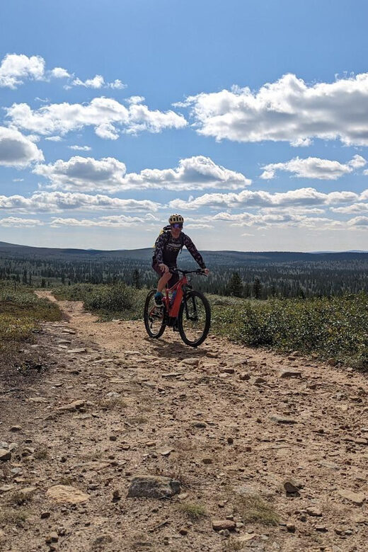 Saariselkä: Flow trails and Rock Gardens Mountain Bike Tour - The Sum Up