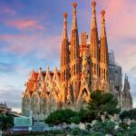 Sagrada Familia Guided Tour with Tower Access - The Pros and Cons