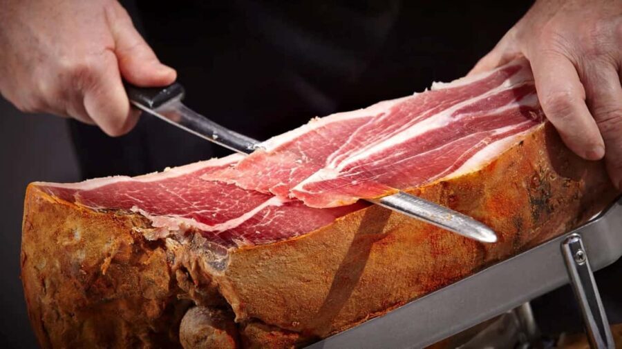 Saint Jean de Luz : guided walking & gourmet tour - The Value of This Experience