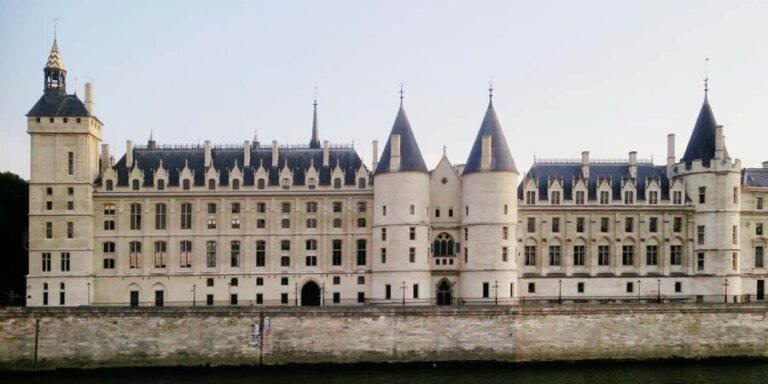 Sainte Chapelle & Conciergerie Private Guided Tour - The Sum Up