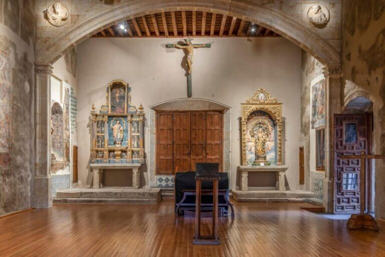 Salamanca: Convent of Las Claras with Free Audioguide - What Makes This Tour Special