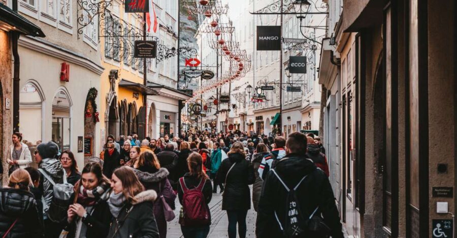 Salzburg: Express Walk with a Local in 60 minutes - Why This Tour Works Well