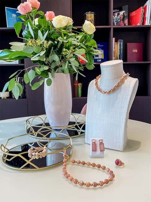 San Marino: Shopping Experience - Key Points