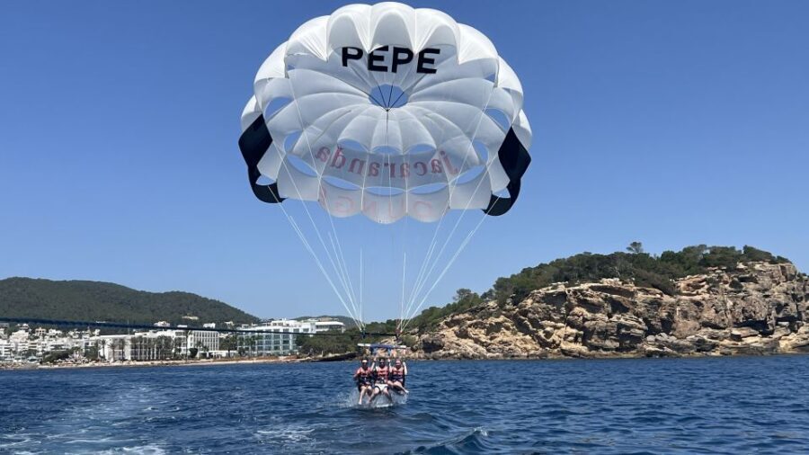 Santa Eulària des Riu: Parasailing Boat Cruise with Drinks - The Value for Money