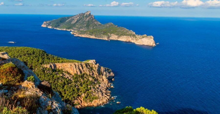 Santa Ponta/Peguera: Dragonera Island Cruise with Swim Stop - Who Would Love This Tour?